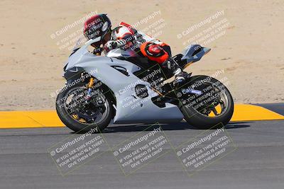 media/Oct-09-2022-SoCal Trackdays (Sun) [[95640aeeb6]]/Turns 9 and 10 (1050am)/